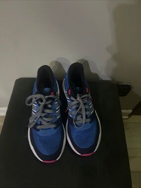 Adidas Run90s women's running shoes in a blue, grey, and pink colorway